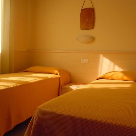 Villa Adria Lignano Sabbiadoro Ngoại thất bức ảnh